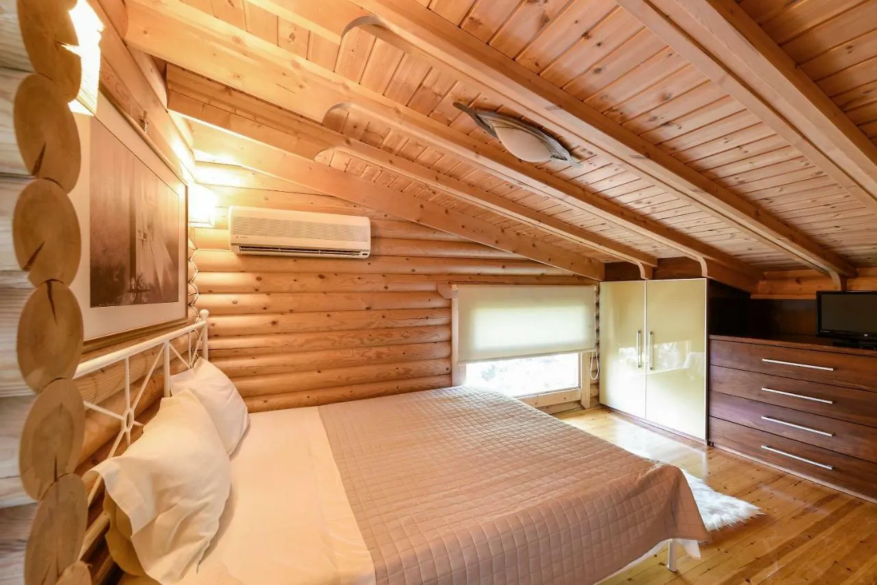 Вилла Lakkia - Wooden Residence
